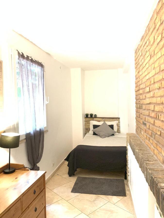 Pantheon, Campo De Fiori Mini Garden Apartment Rom